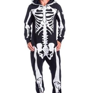Skeleton costume